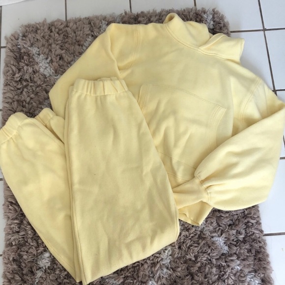 ZaraYellow Sweatsuit - Picture 5 of 8